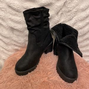 Black Muk Luks Winter boots